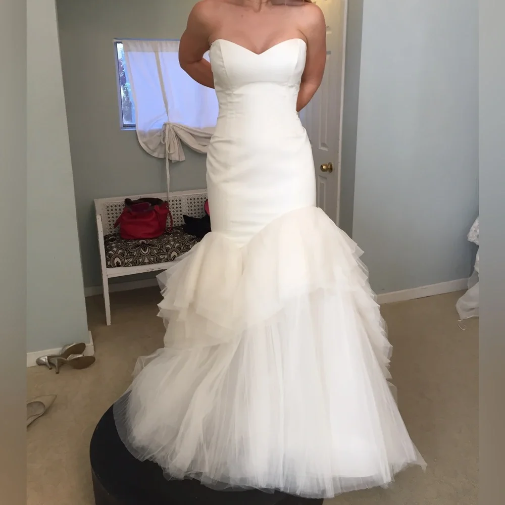 Wedding Gown - Picture 3 of 9
